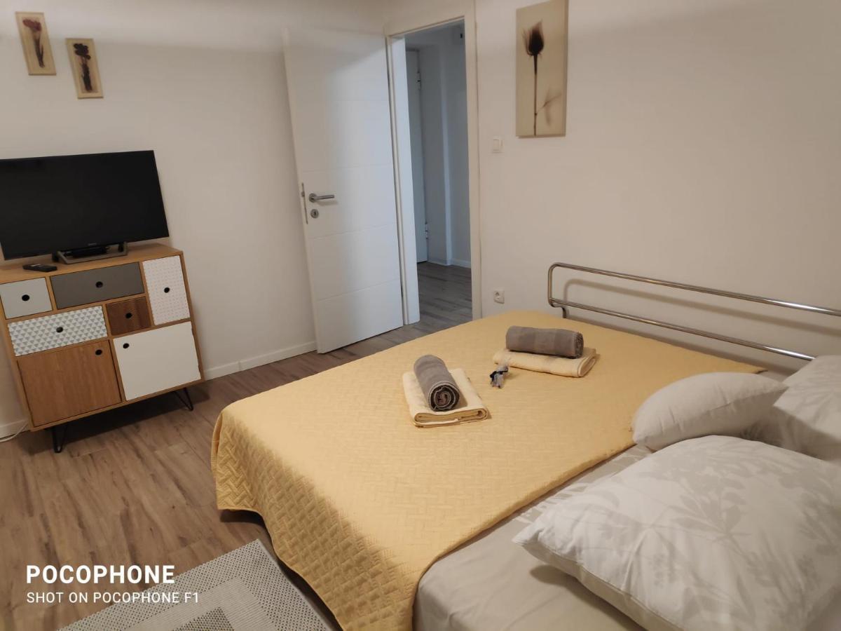 Garden Apartment Vanya Сплит Екстериор снимка
