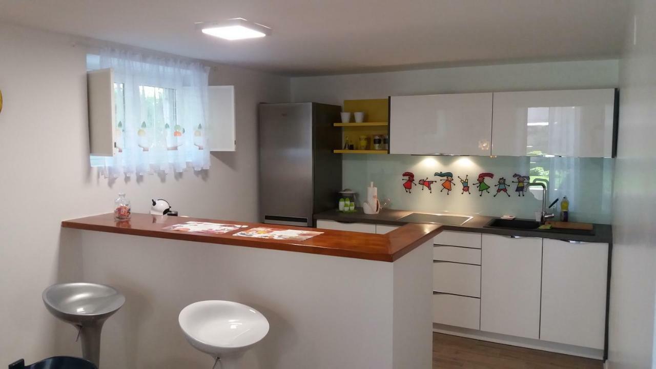 Garden Apartment Vanya Сплит Екстериор снимка