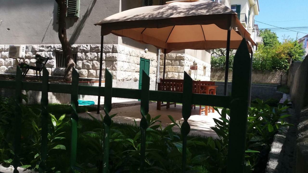 Garden Apartment Vanya Сплит Екстериор снимка
