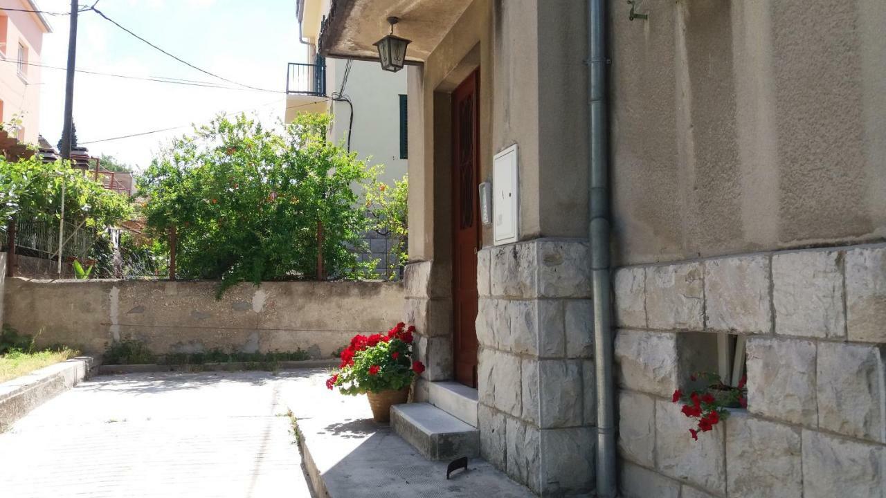 Garden Apartment Vanya Сплит Екстериор снимка